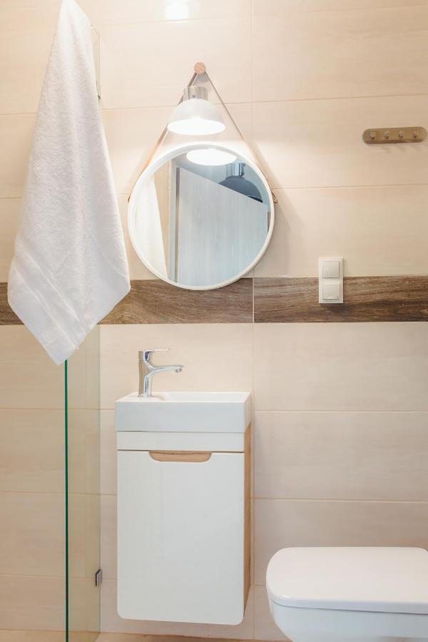 Pod Jasna 28 Daire Çestohova Dış mekan fotoğraf
