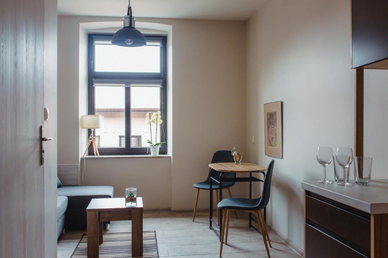 Pod Jasna 28 Daire Çestohova Dış mekan fotoğraf